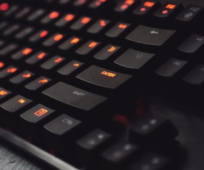 Jak napsat zavináč na klávesnici